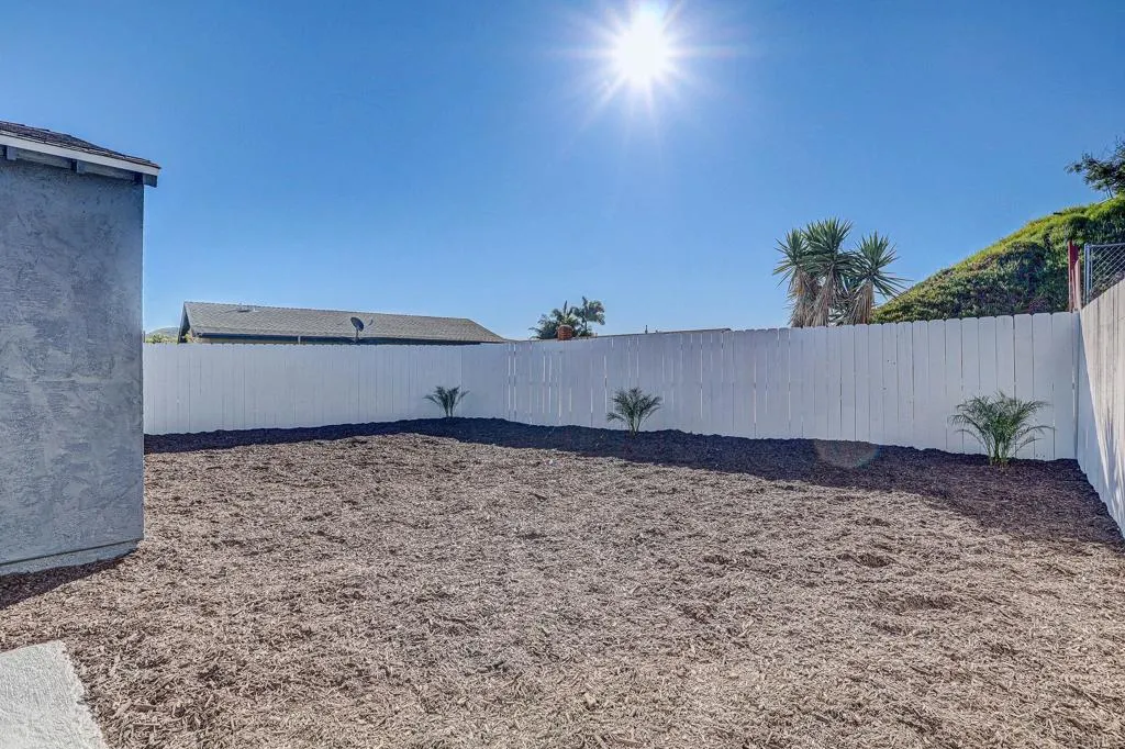 https://cdn.realtyfeed.com/cdn/127/306660890/7d241136994afa40a7c41a0f09f78a51.webp
