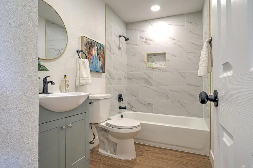https://cdn.realtyfeed.com/cdn/127/306660890/a6f382673e4b5ac05e578ea33c785ed0.webp