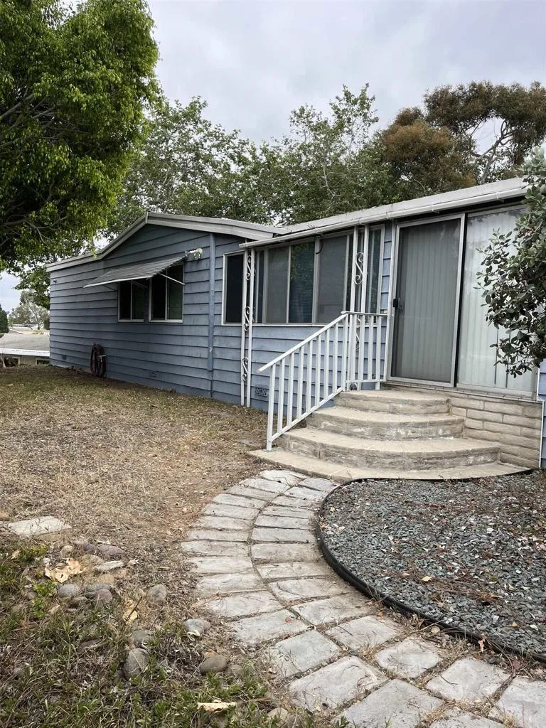 Homes $300,000 or Under