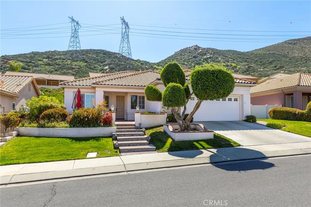Banning, CA 92220
