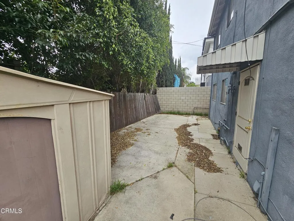 12246 Oxnard Street Unit 2nd Fl, Los Angeles, CA 91606 - Photo 3 of 11, Los Angeles, CA