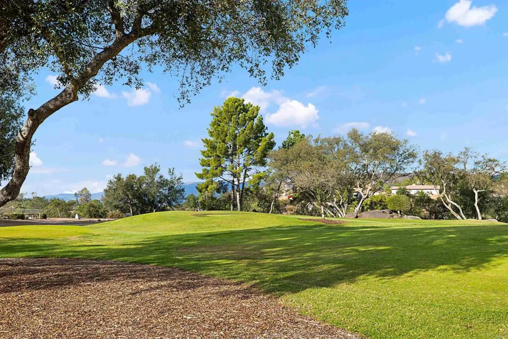 https://cdn.realtyfeed.com/cdn/127/306661020/00ee49c5b3522c93c7a0e9f1f9816828.webp