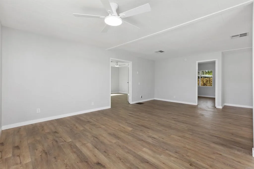 https://cdn.realtyfeed.com/cdn/127/306661020/c6d3271f1192098553e61eb9109d2a2c.webp