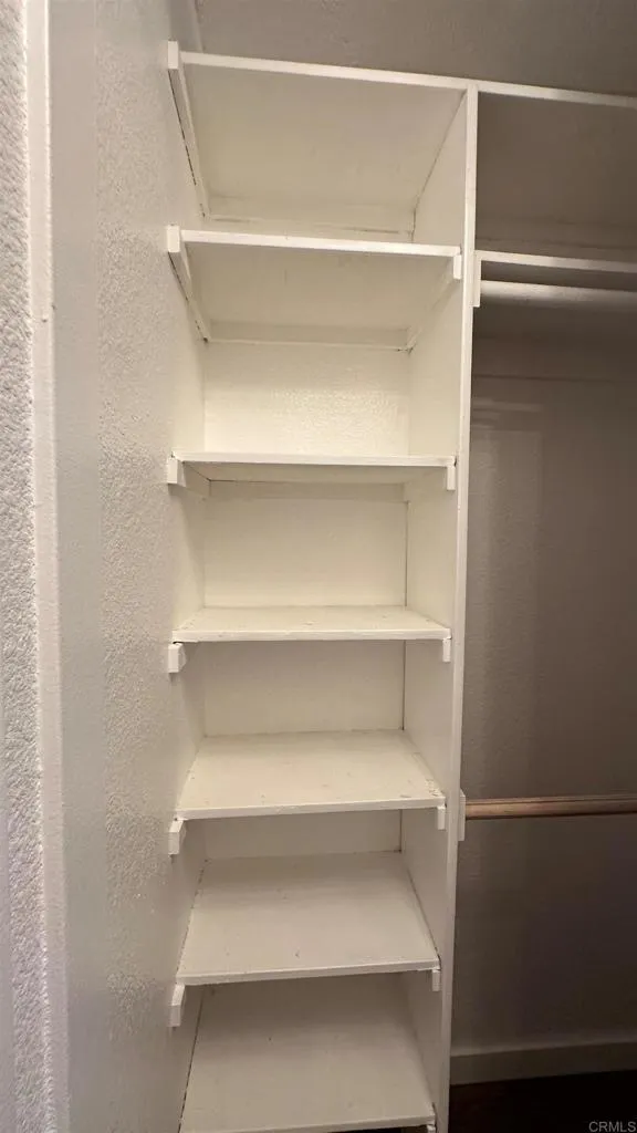 https://cdn.realtyfeed.com/cdn/127/306661051/cb30cc38423a50a0efbfc8c719aea794.webp