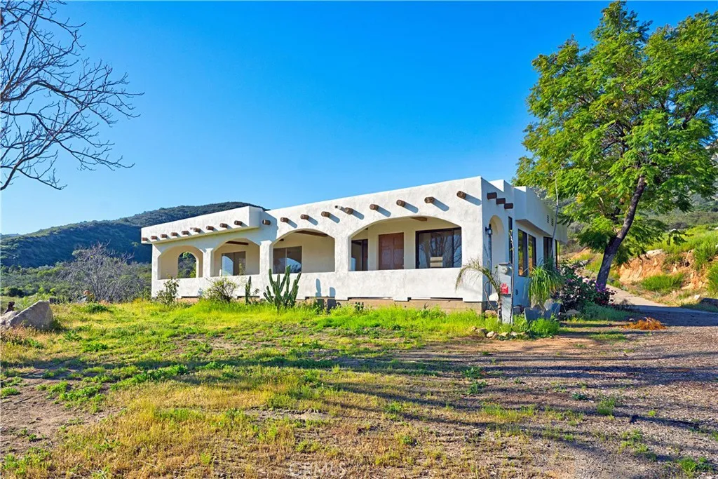 Lake Elsinore, CA 92530