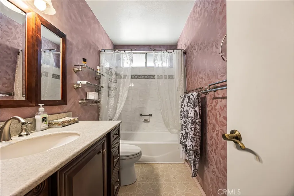 https://cdn.realtyfeed.com/cdn/127/306661149/0be57f7f0a92676e7c6fe77f1d6ef3fc.webp