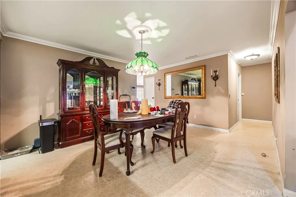 https://cdn.realtyfeed.com/cdn/127/306661149/c16eb38041fae81f22f731620a12db09.webp