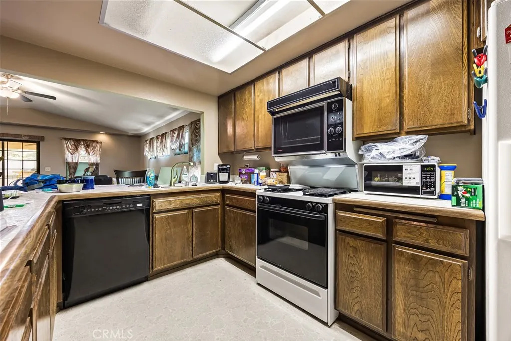 https://cdn.realtyfeed.com/cdn/127/306661149/df1912d3955c6a19c3e597aeac677365.webp
