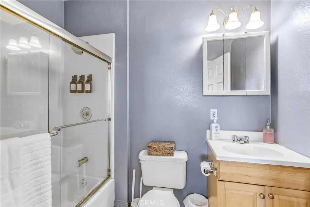 https://cdn.realtyfeed.com/cdn/127/306661181/445e93925a113ac10430092680a12d55.webp