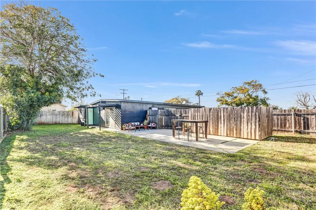 https://cdn.realtyfeed.com/cdn/127/306661181/95af31ccaaf700bafd83f818e135c690.webp