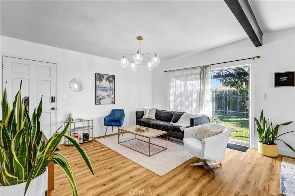 https://cdn.realtyfeed.com/cdn/127/306661181/bb722fd5b1232f25e641441535e887be.webp