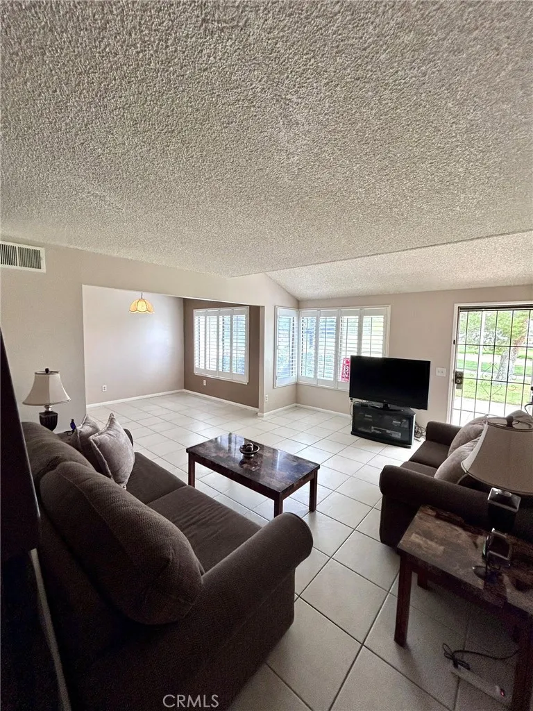 6176 Arroyo Road 5