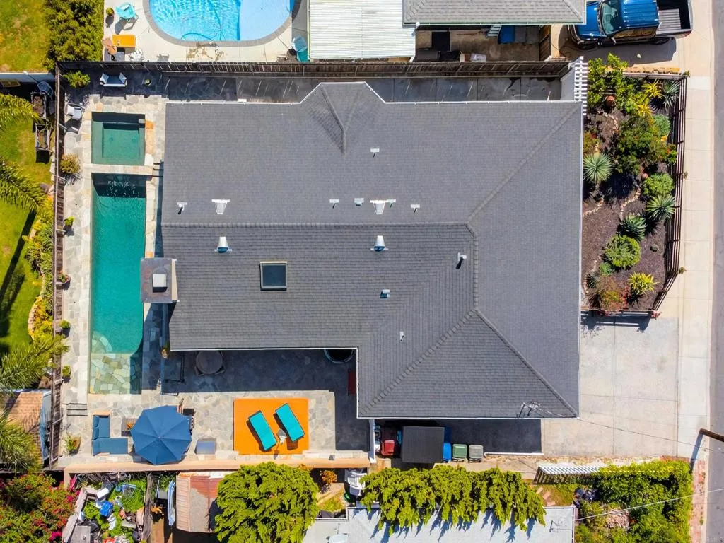 https://cdn.realtyfeed.com/cdn/127/306661324/5c659146e09b94cf75783469bb2573eb.webp