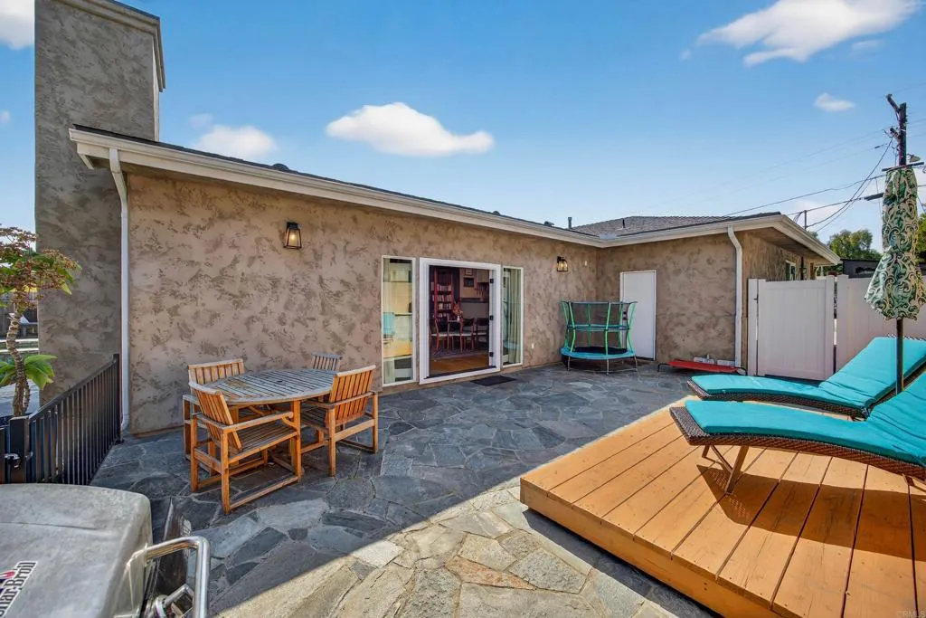 https://cdn.realtyfeed.com/cdn/127/306661324/9a8048a93721a2d4b151f96d0b251aed.webp