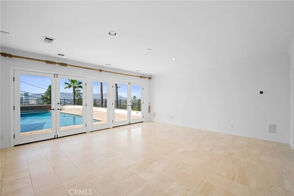 736 Cavanagh Road, Glendale, CA, 91207