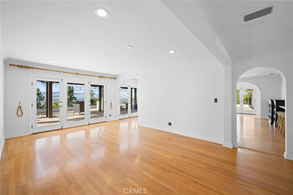 736 Cavanagh Road, Glendale, CA, 91207