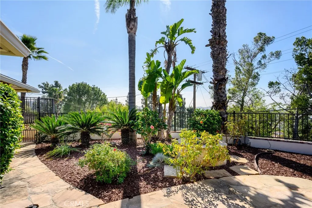 736 Cavanagh Road, Glendale, CA, 91207