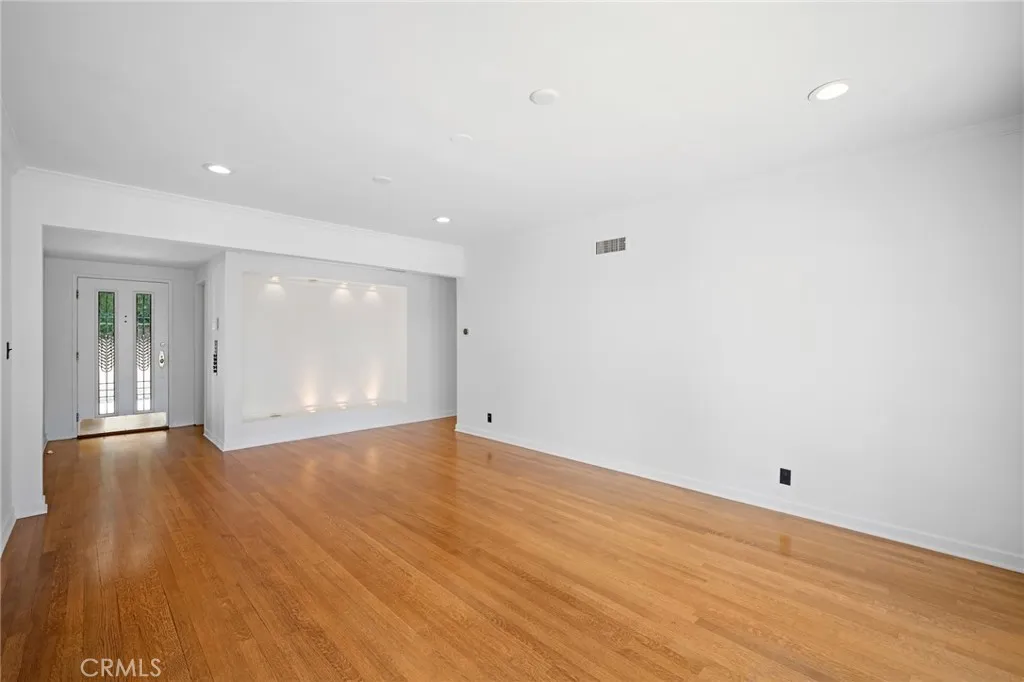 736 Cavanagh Road, Glendale, CA, 91207