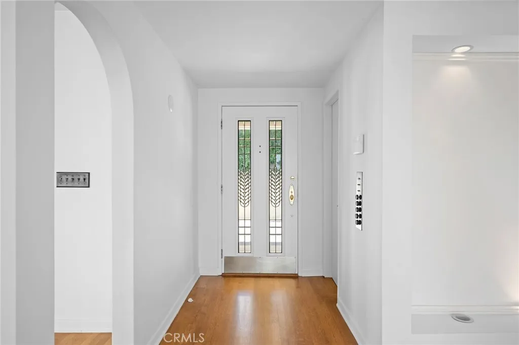 736 Cavanagh Road, Glendale, CA, 91207