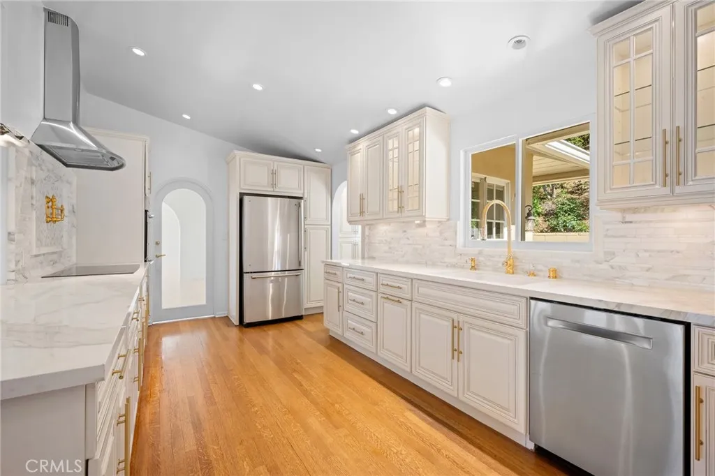 736 Cavanagh Road, Glendale, CA, 91207