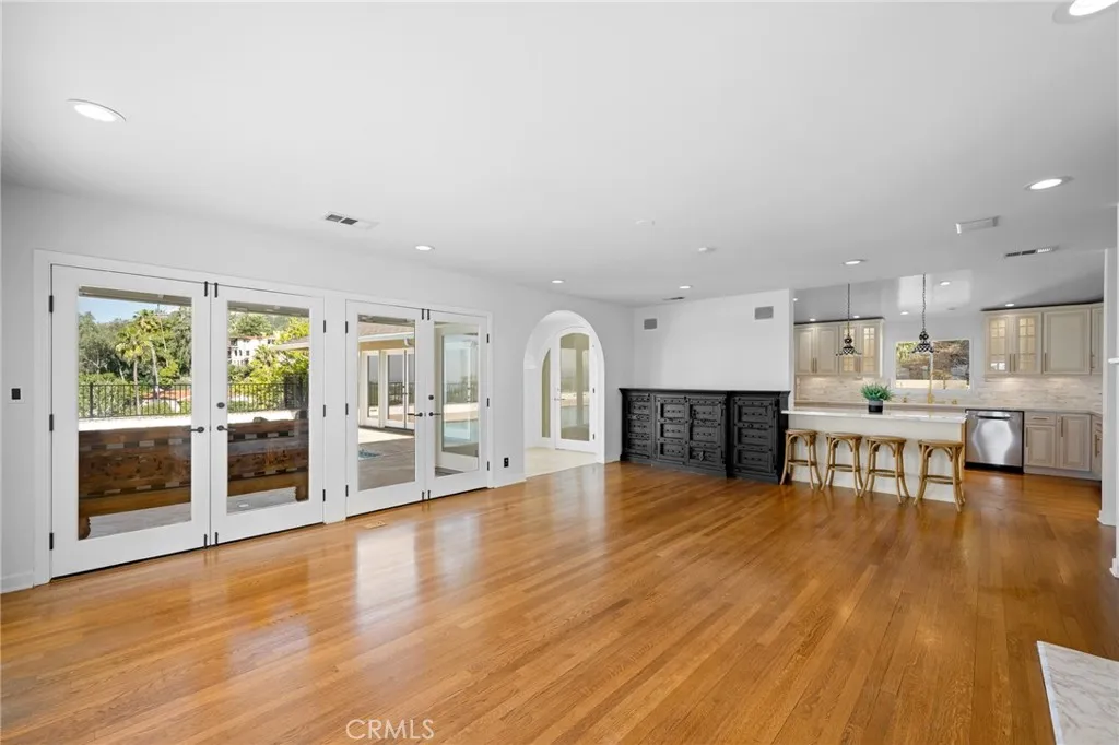 736 Cavanagh Road, Glendale, CA, 91207