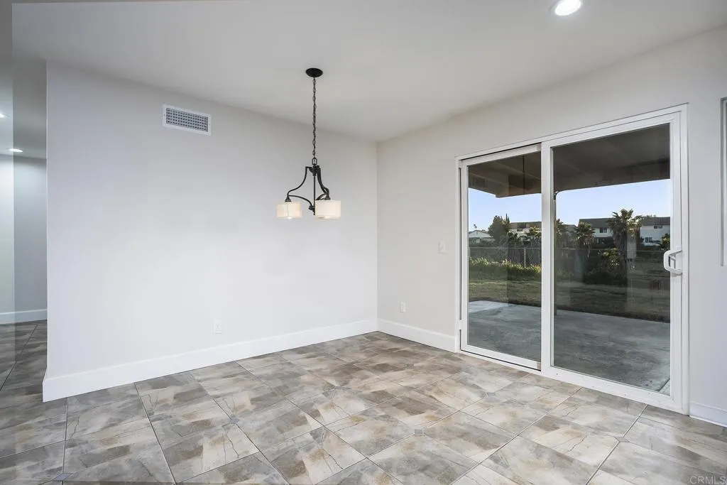 https://cdn.realtyfeed.com/cdn/127/306661417/0ec070044b8fc279c28ba8d5d1c31cf2.webp