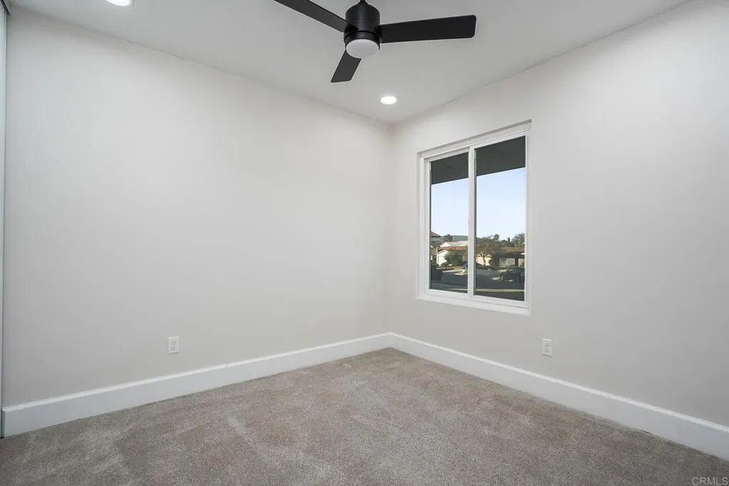 https://cdn.realtyfeed.com/cdn/127/306661417/0f7a4159a90074a808731fd165a61fc2.webp