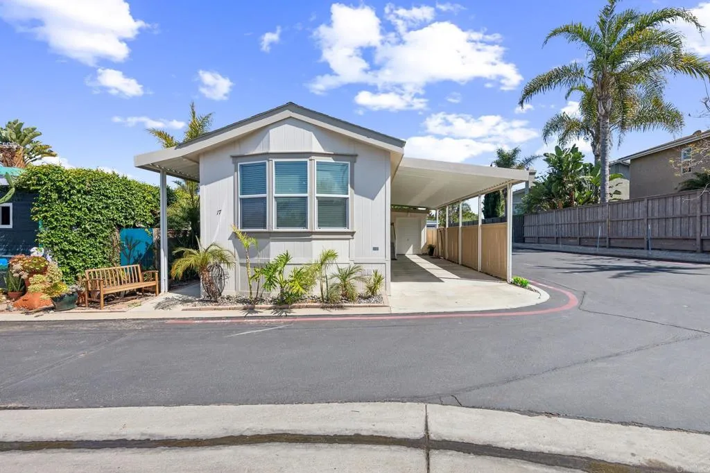 Homes $300,000 or Under Homes $300,000 or Under