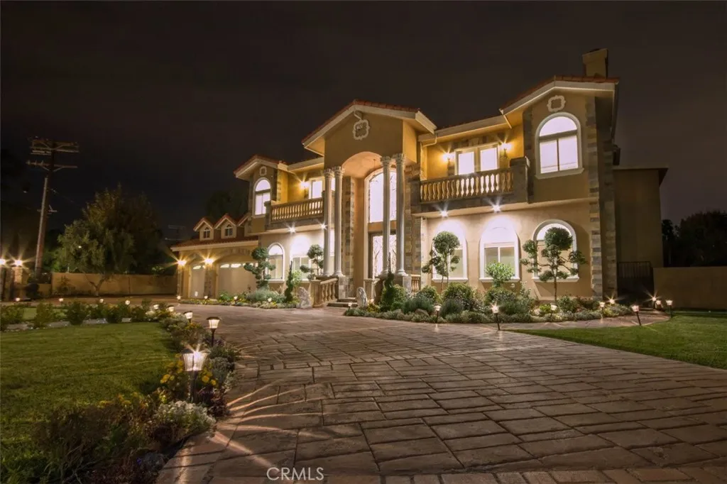 Chatsworth, CA 91311