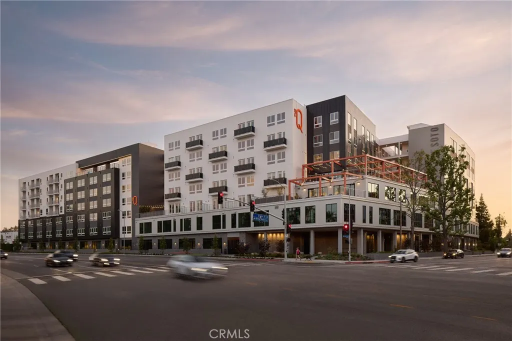 Woodland Hills, CA 91367