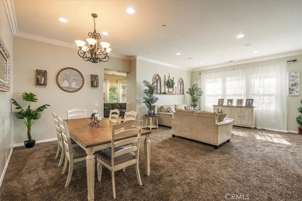 https://cdn.realtyfeed.com/cdn/127/306661517/4dd59e1a33963d4bbd8ed07fb1939a7b.webp