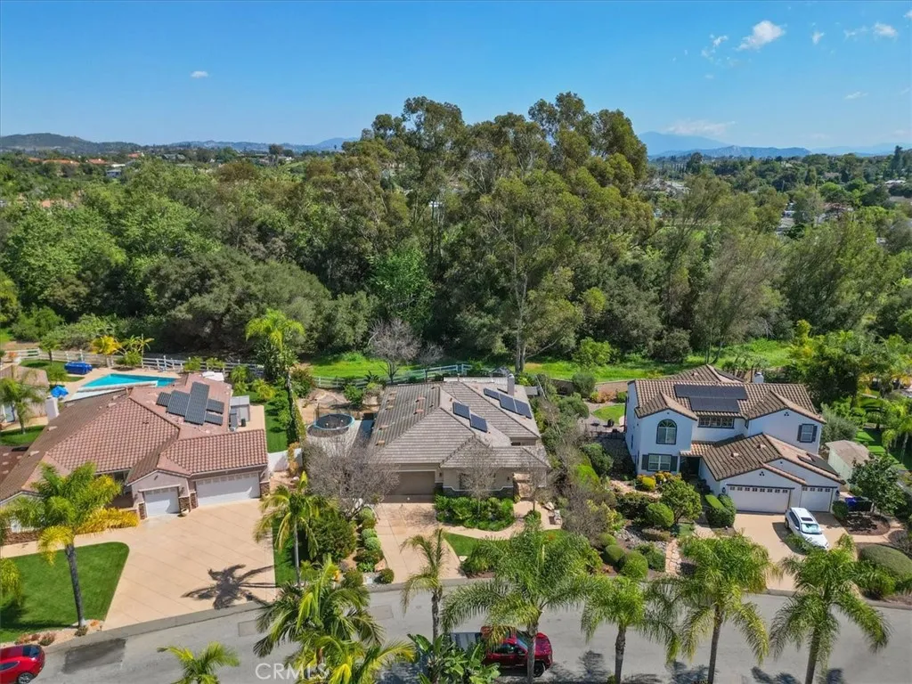 https://cdn.realtyfeed.com/cdn/127/306661517/568627ca7db13c6e6de76405ec5f6d4e.webp
