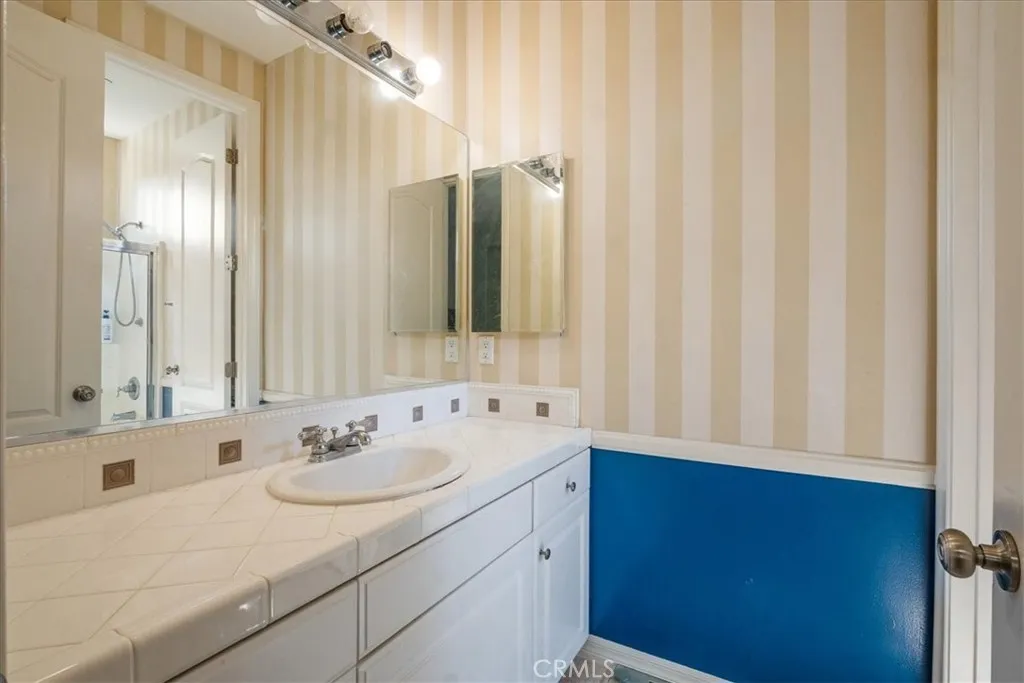 https://cdn.realtyfeed.com/cdn/127/306661517/5a6c0e8f1a65e6824f20713e9b356416.webp