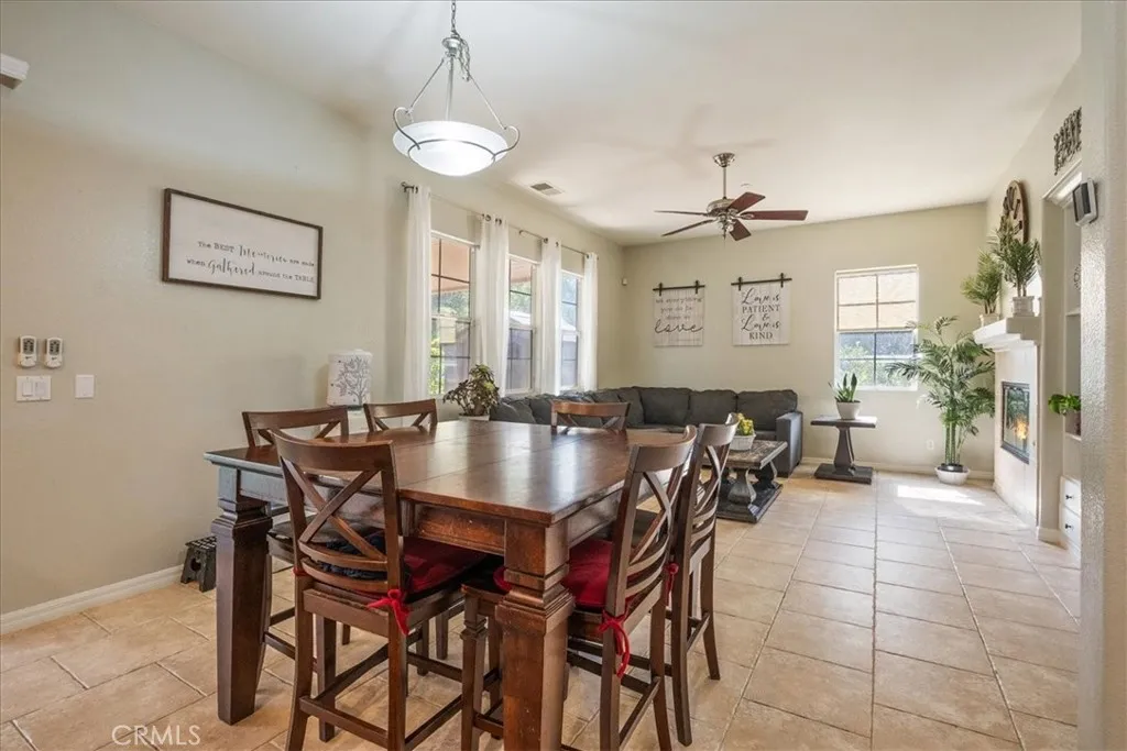 https://cdn.realtyfeed.com/cdn/127/306661517/650a3da65db785602be9a1257e6caf83.webp
