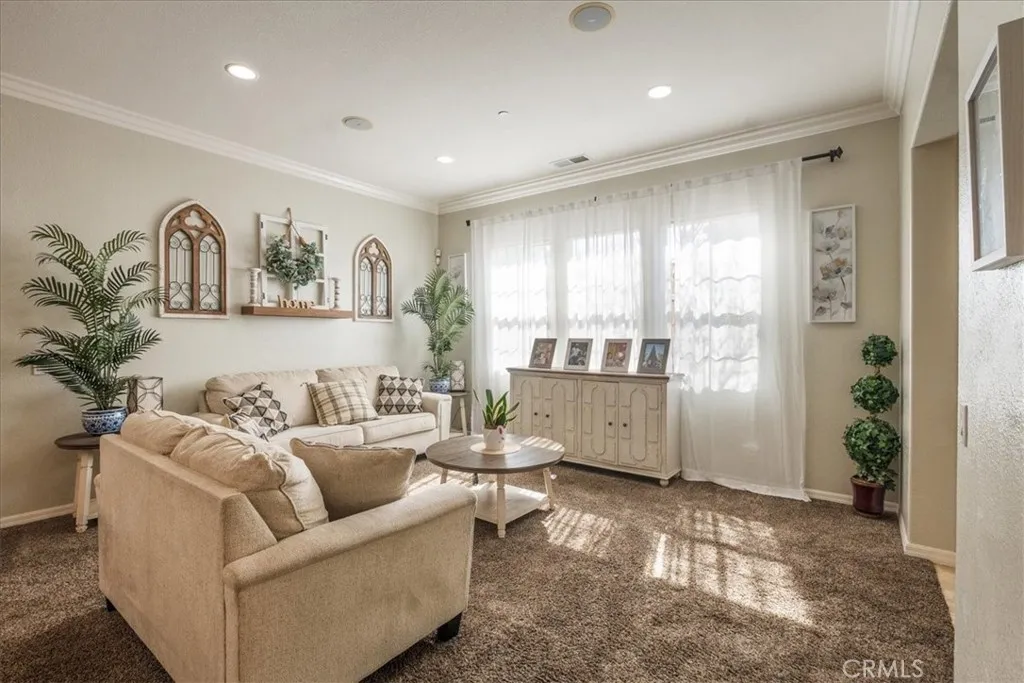 https://cdn.realtyfeed.com/cdn/127/306661517/6c05e0ff7994e5ed98bdbd729648db8e.webp