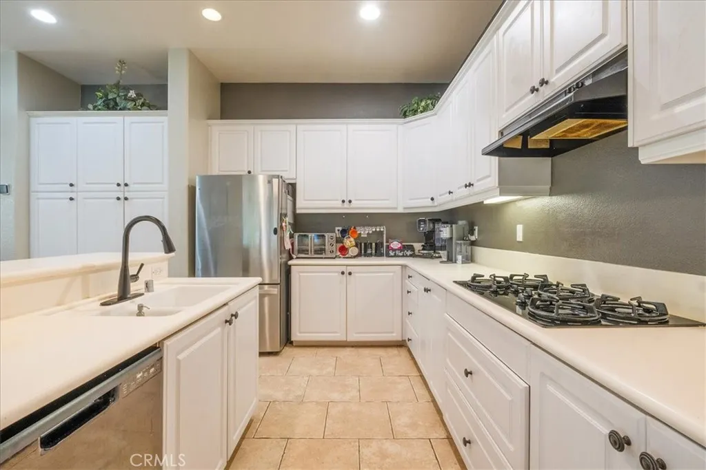 https://cdn.realtyfeed.com/cdn/127/306661517/7756d8b50d328e9200ae6cf5cbc4e465.webp