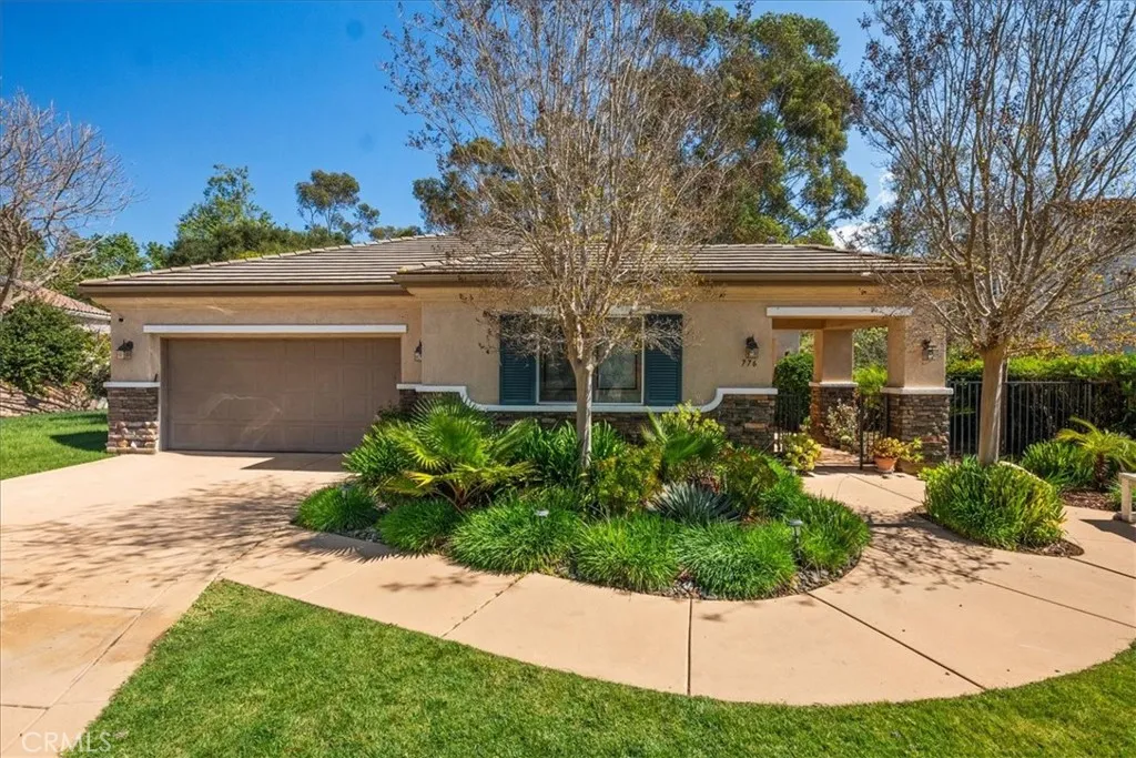 https://cdn.realtyfeed.com/cdn/127/306661517/952b48d8856c401928c7f3b80a023370.webp