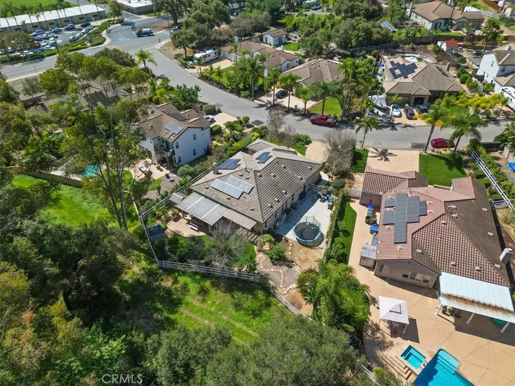 https://cdn.realtyfeed.com/cdn/127/306661517/b3d452aa92ea99f640982618c9048bf4.webp