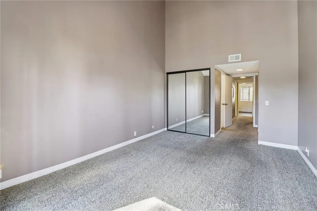 Photo #25: IV26051352 Listing: Photo #25