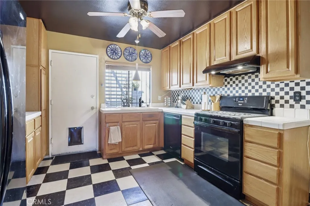 https://cdn.realtyfeed.com/cdn/127/306661655/9a44bcd27673759a2d600197ca9f7eaa.webp
