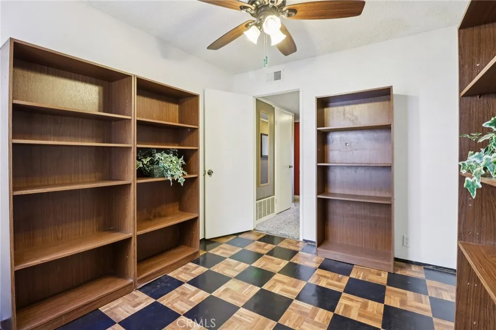 https://cdn.realtyfeed.com/cdn/127/306661655/b9c886bcc96daf80053251f8bf7780b8.webp