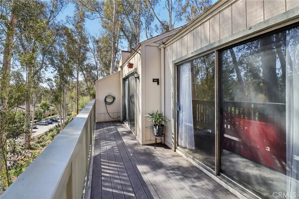https://cdn.realtyfeed.com/cdn/127/306661655/d50654c0557c78ec7453fbe9075e5239.webp