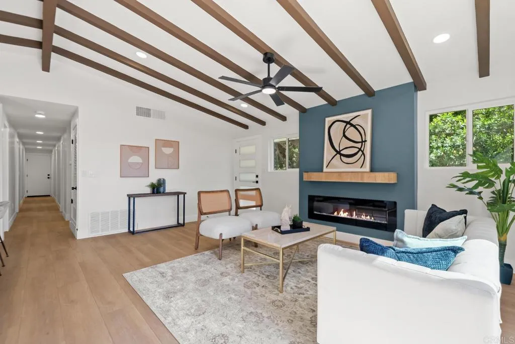 https://cdn.realtyfeed.com/cdn/127/306661739/c87b9a9eed8f996b22ace852db684568.webp