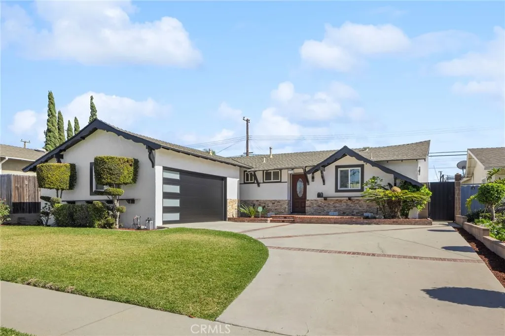 La Mirada, CA 90638