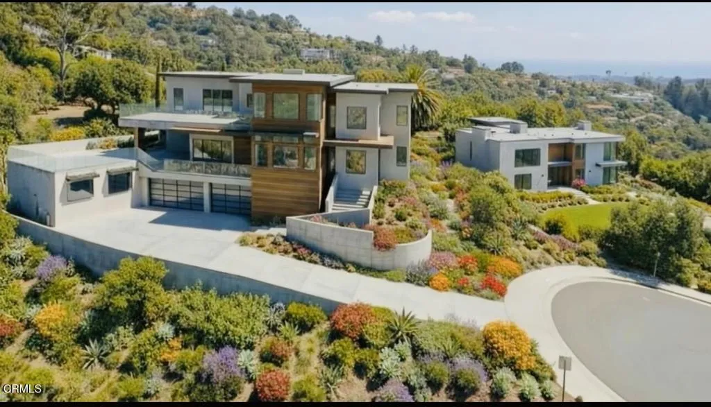 1190 Ravoli, Los Angeles, CA, 90272