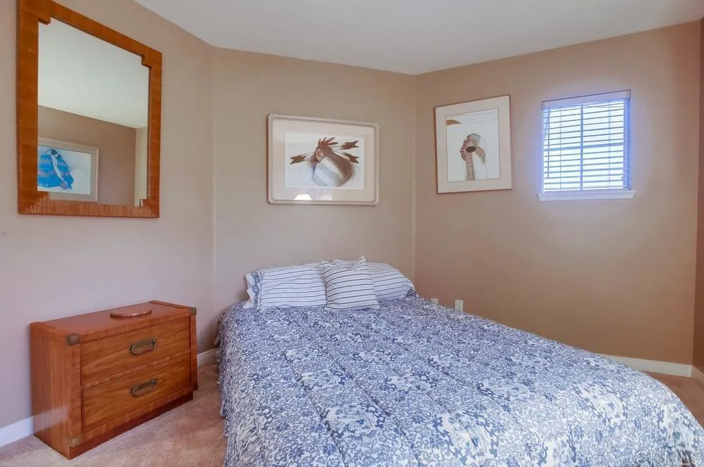 https://cdn.realtyfeed.com/cdn/127/306661802/47754b8a1a7e004944a1d683dd9157b8.webp
