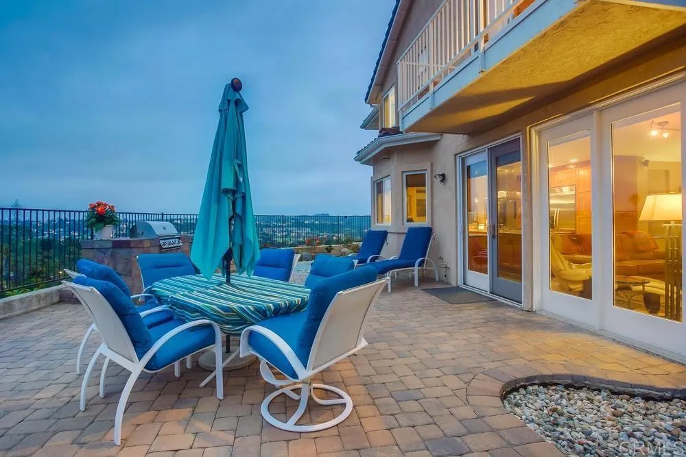 https://cdn.realtyfeed.com/cdn/127/306661802/bbe26c3d8418f91734cc358f1d8b7f27.webp