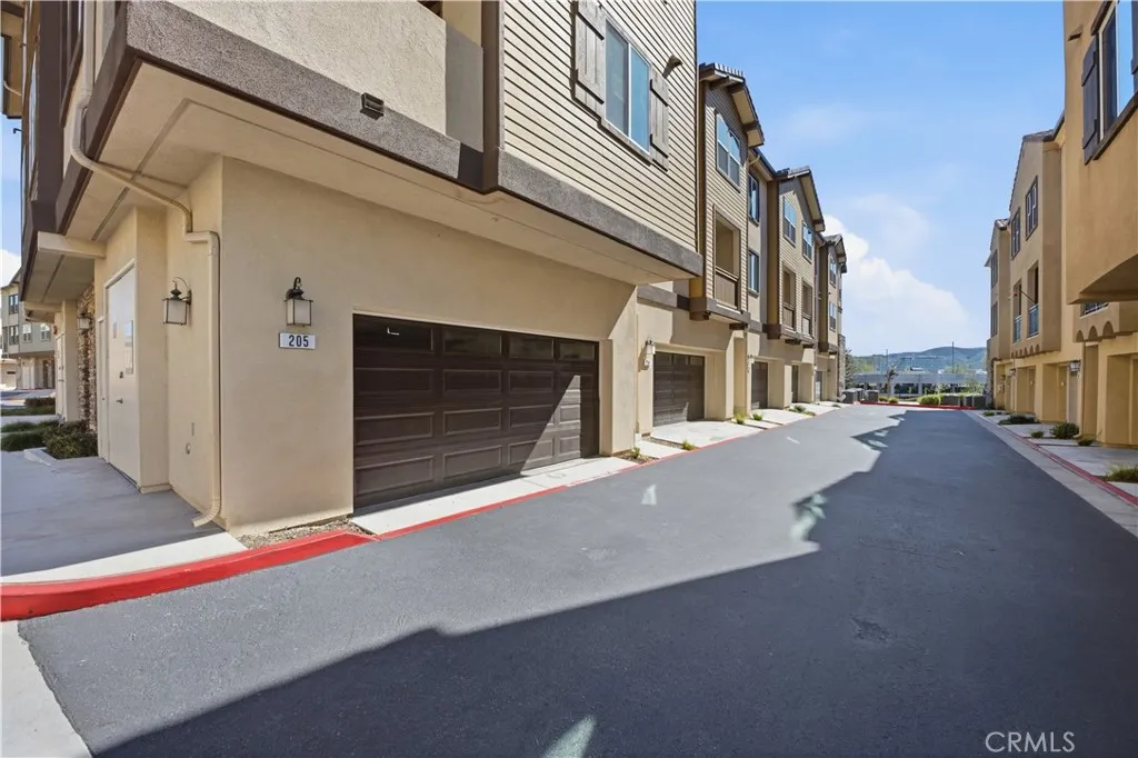 https://cdn.realtyfeed.com/cdn/127/306661885/0e6be5a3d42a502a1c31ca91b8f50d8f.webp