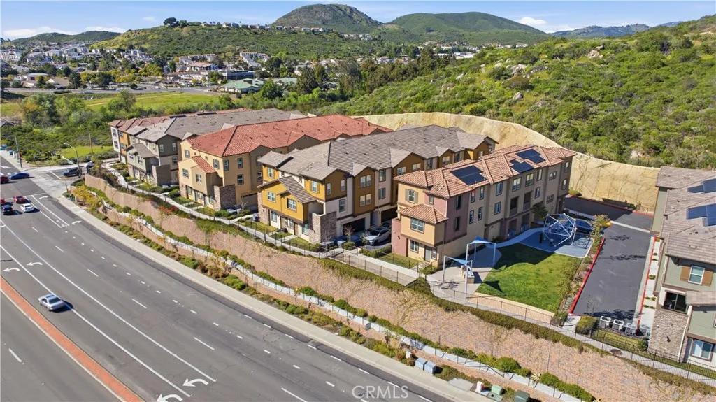 https://cdn.realtyfeed.com/cdn/127/306661885/3fe132cc696b8309480e553c6c556ca3.webp