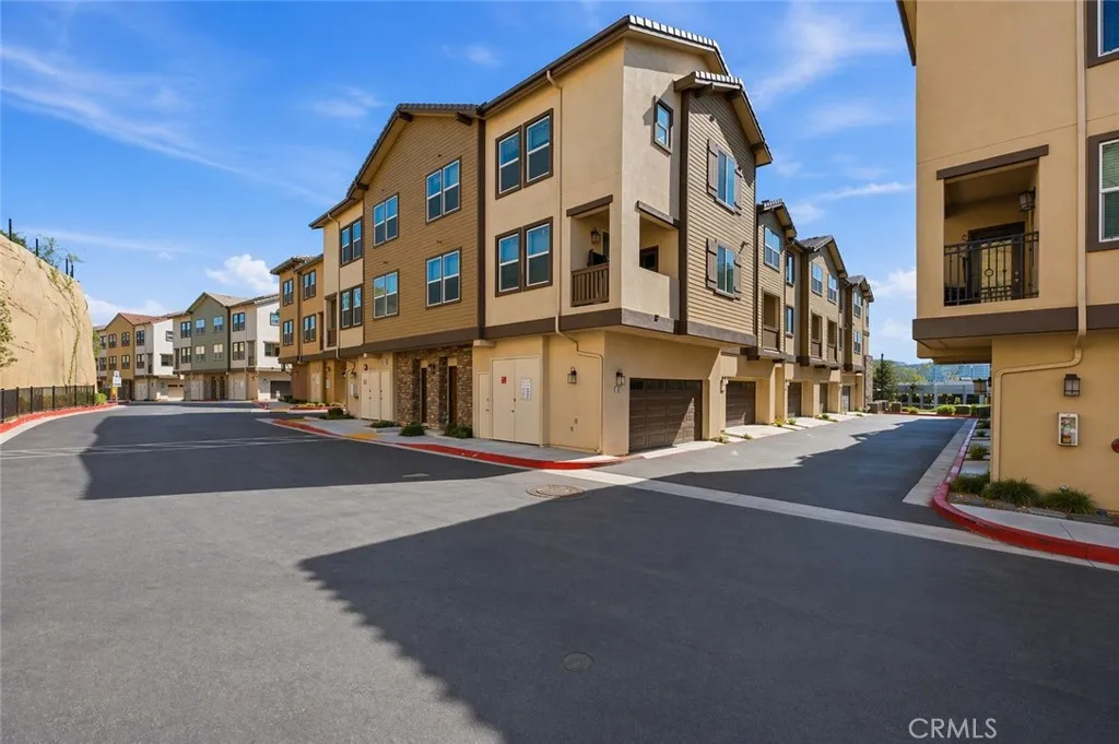 Photo #25: SW26050318 Listing: Photo #25